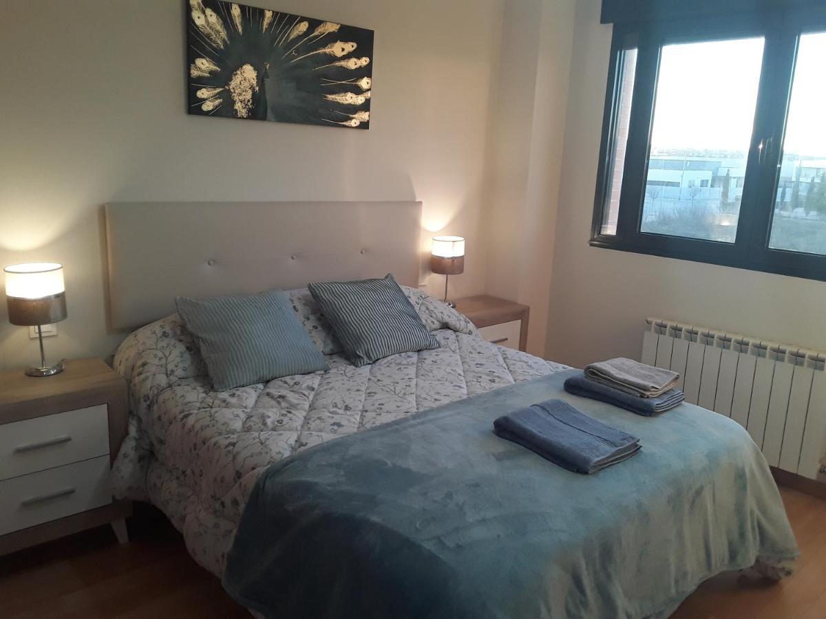 Apartamento De 6 Personas Con Wifi Y Garaje Incluido Apartment Valladolid Bagian luar foto